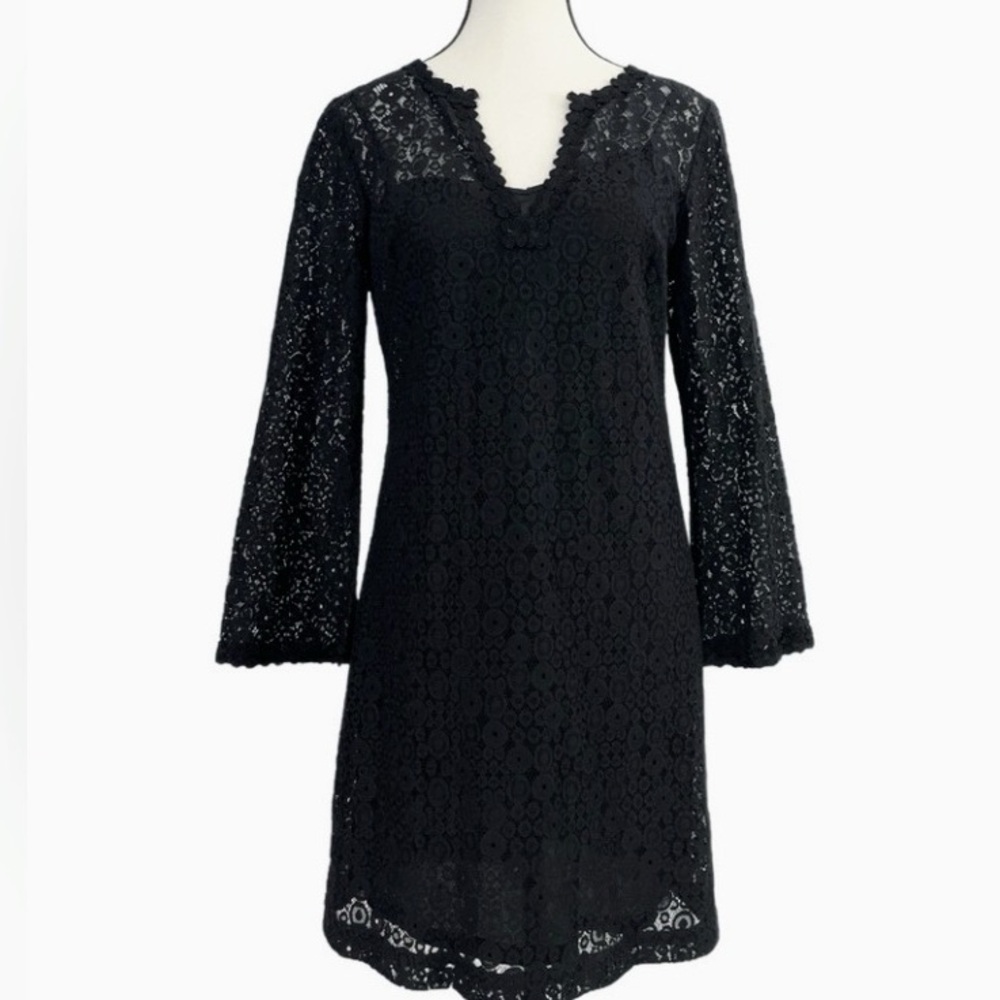 TRINA TURK Black Lace Cocktail Sheath Dress with attached slip - Size 2